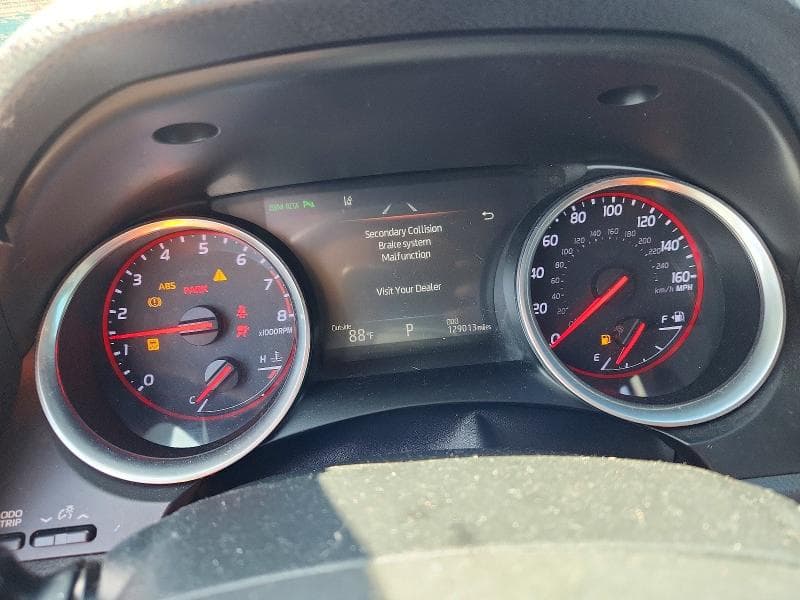 2018 TOYOTA CAMRY XSE 9