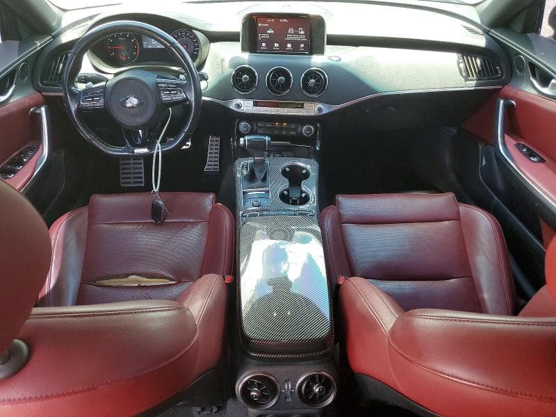 2019 KIA STINGER GT 8