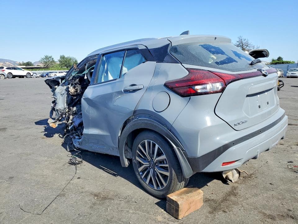 2023 NISSAN KICKS SV 2