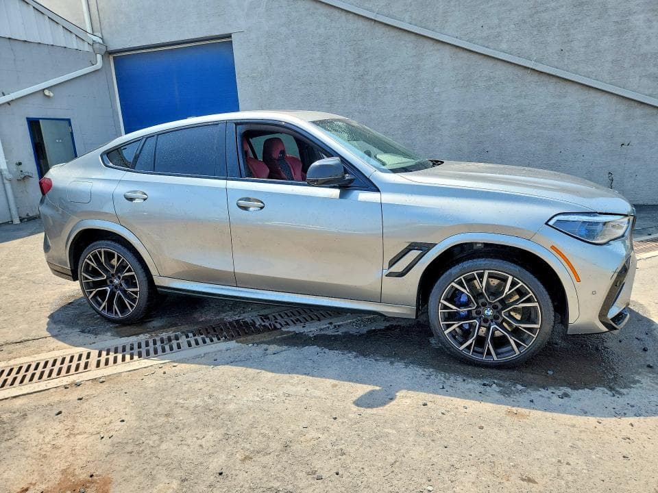 2021 BMW X6 M/M COMPETITION 4
