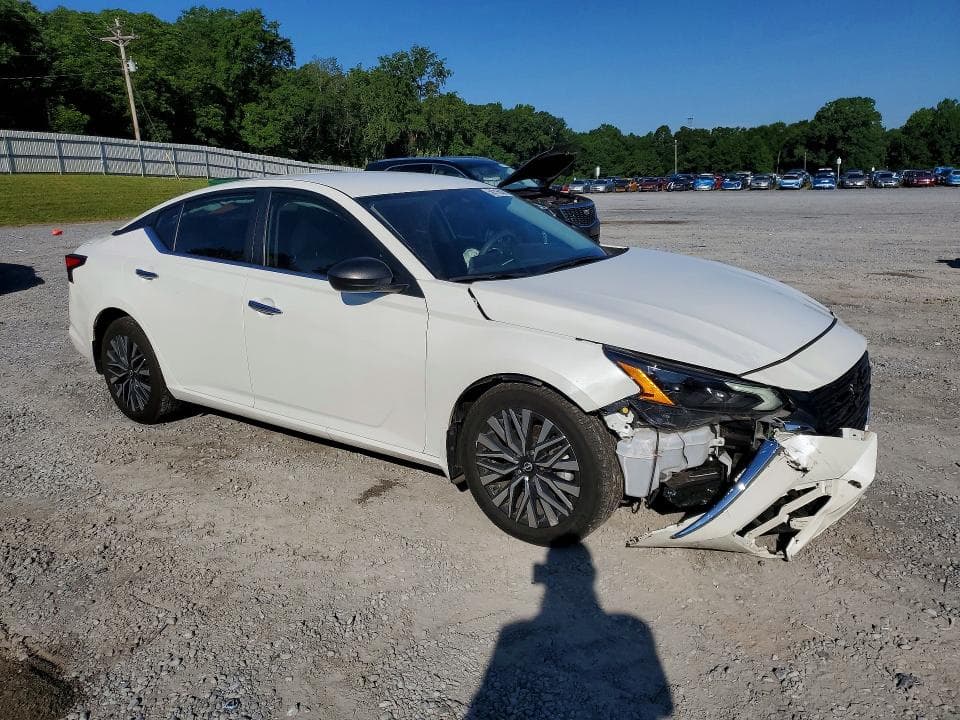 2024 NISSAN ALTIMA SV 4