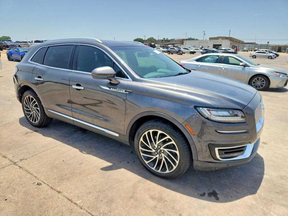 2020 LINCOLN NAUTILUS RESERVE 4