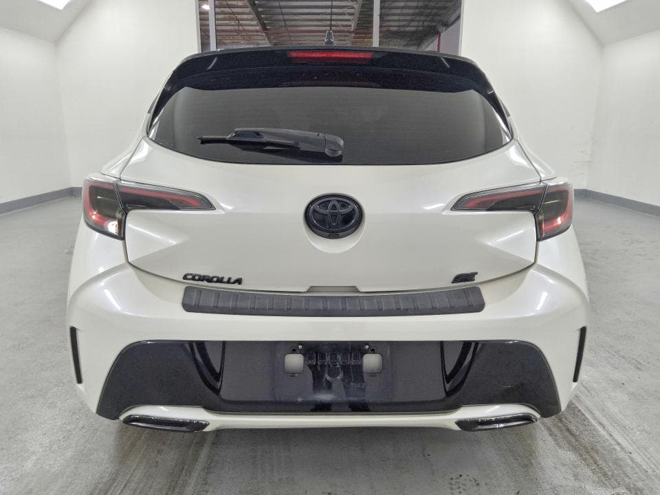 2020 TOYOTA COROLLA HATCHBACK SE 6