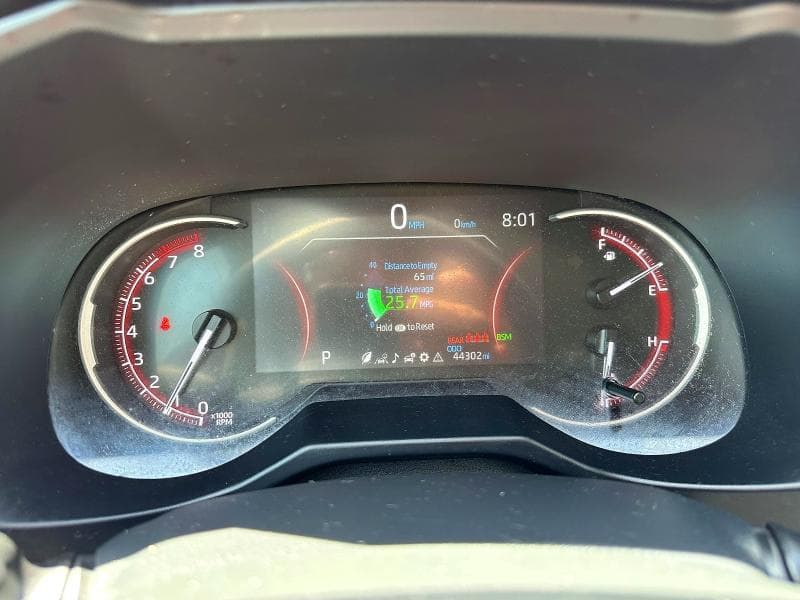 2023 TOYOTA RAV4 XLE 5