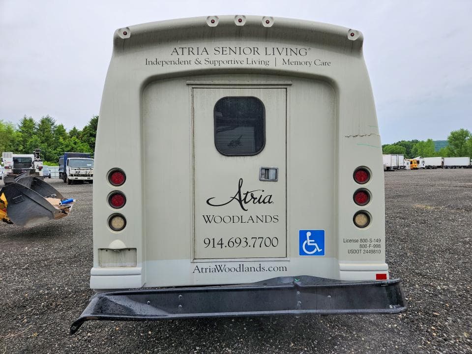 2017 FORD E 450 6