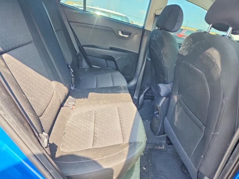 2022 KIA RIO S 10
