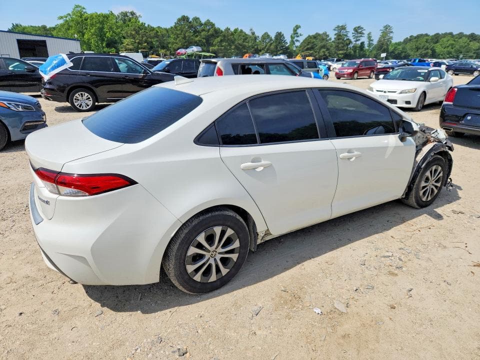 2020 TOYOTA COROLLA LE 3