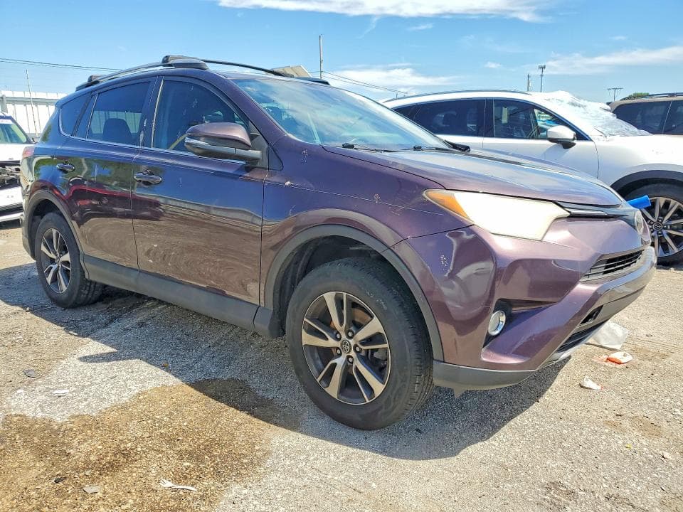 2018 TOYOTA RAV4 XLE 4
