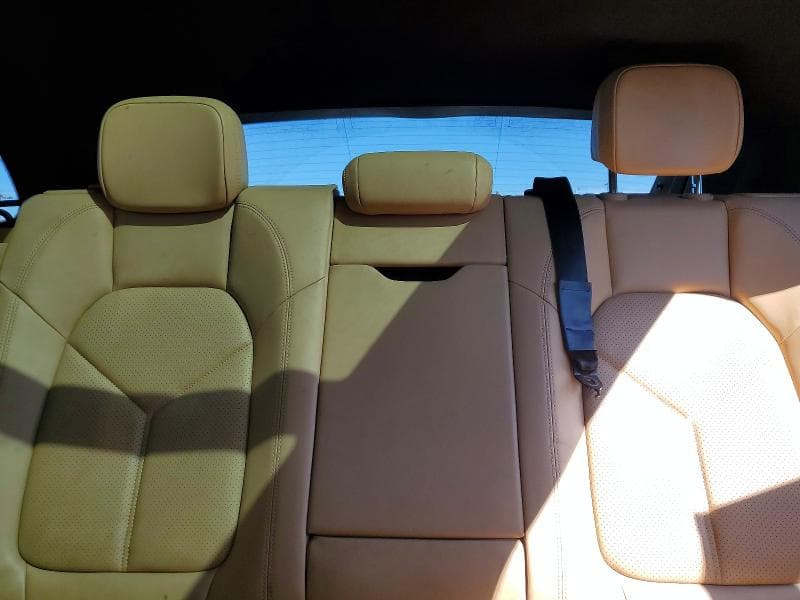 2018 PORSCHE MACAN S 10