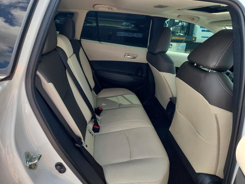 2023 TOYOTA COROLLA CROSS XLE 11