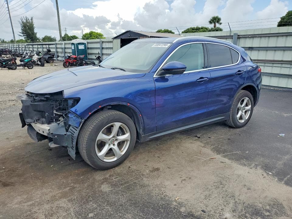 2018 ALFA ROMEO STELVIO - 1