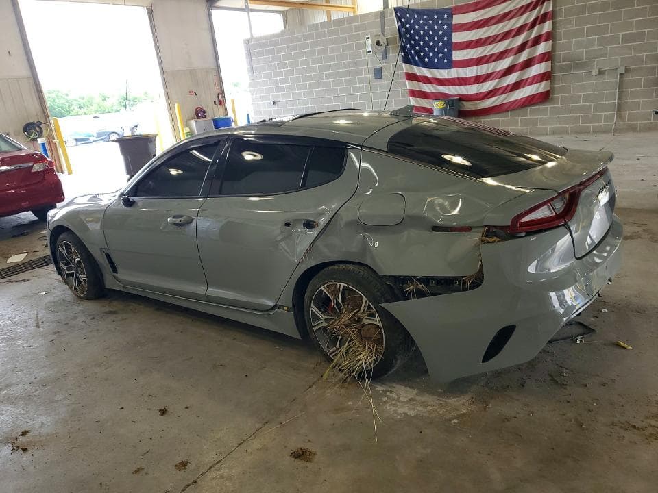 2019 KIA STINGER GT1 2