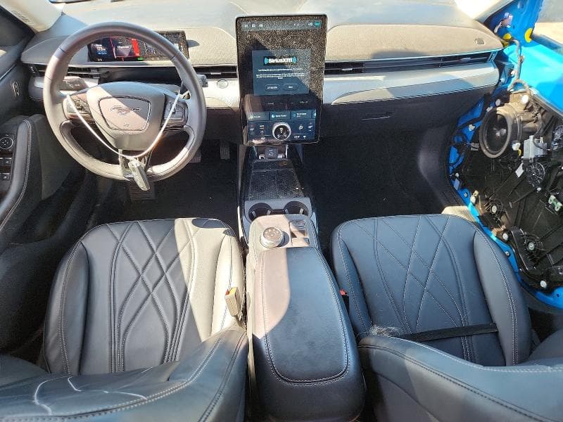 2022 FORD MUSTANG MACH-E SELECT 8