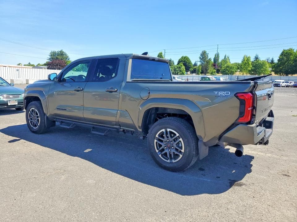 2025 TOYOTA TACOMA 2