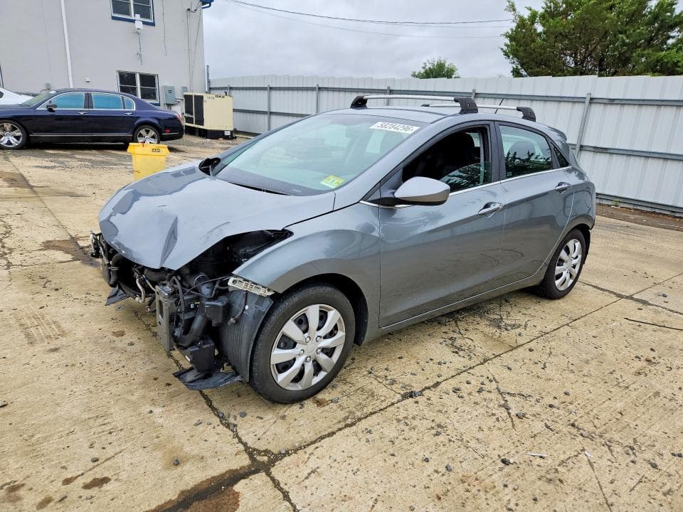 2017 HYUNDAI ELANTRA GT BASE