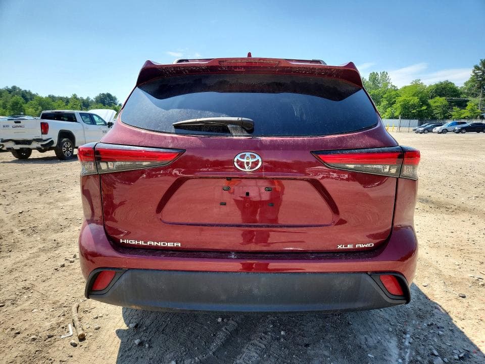 2023 TOYOTA HIGHLANDER XLE 6