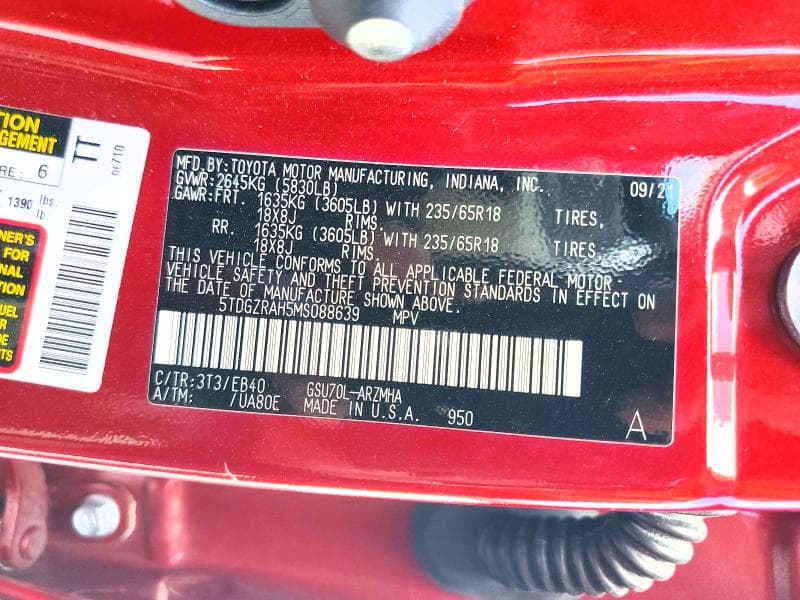 2021 TOYOTA HIGHLANDER XLE 13