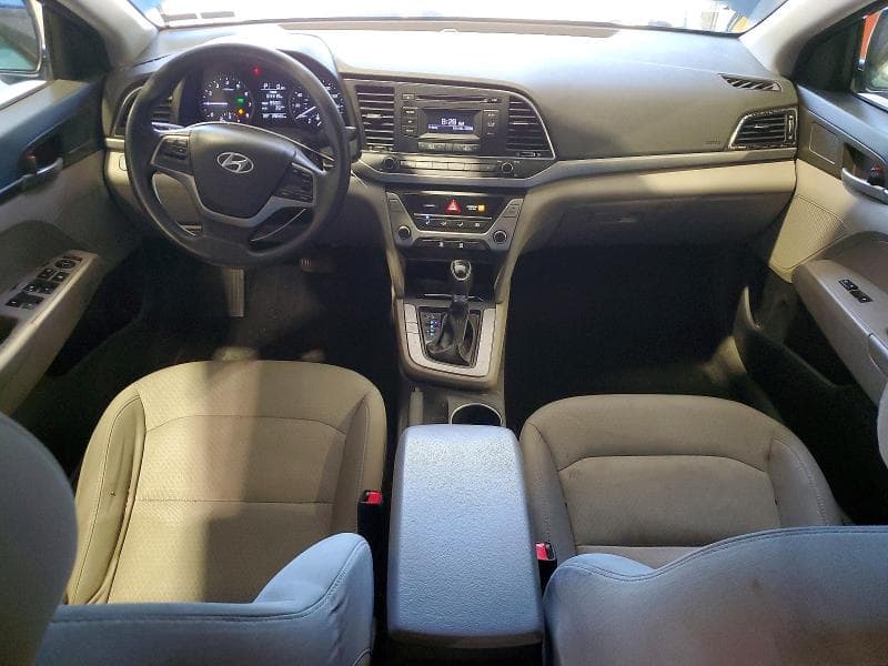 2017 HYUNDAI ELANTRA SE 8