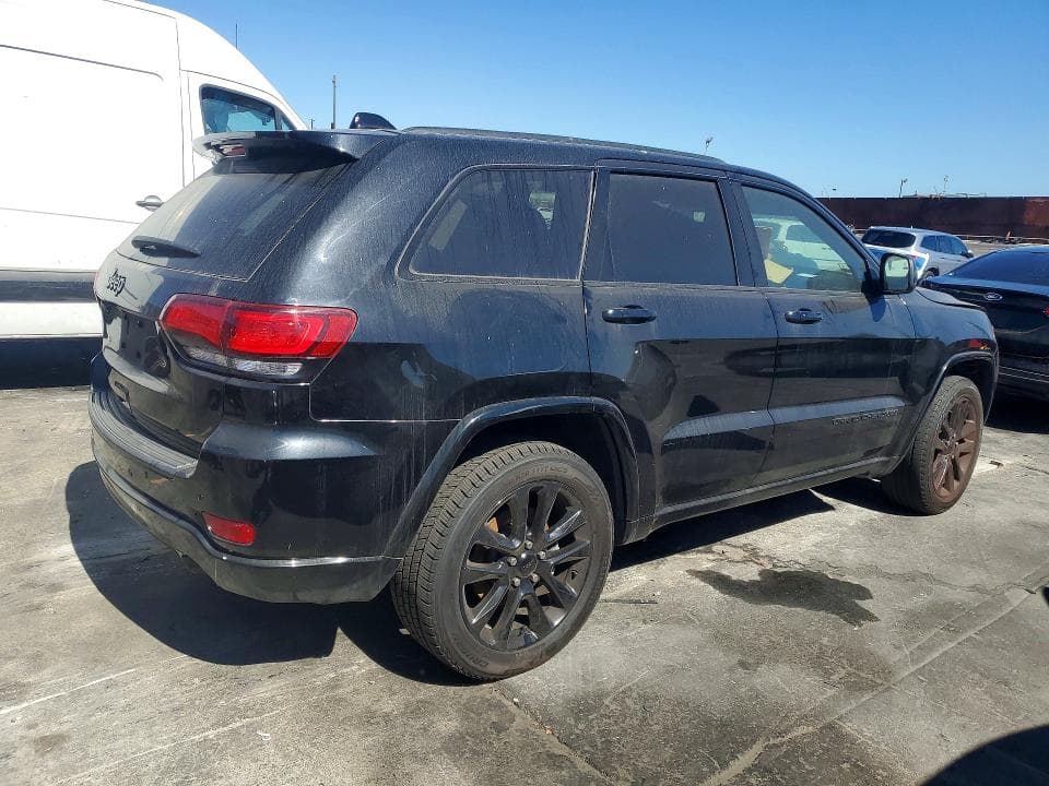 2022 JEEP GAND CHERO 3