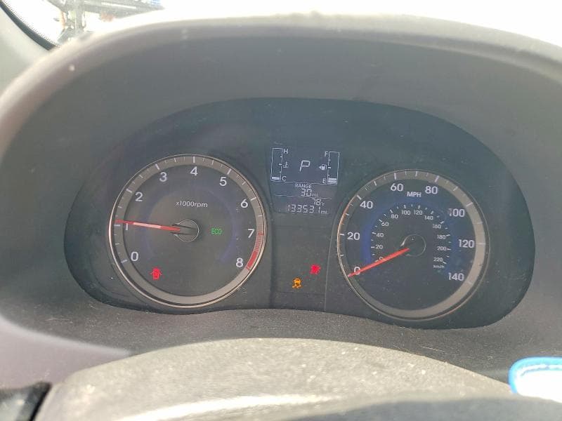 2017 HYUNDAI ACCENT SE 9