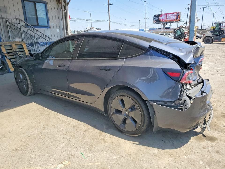 2022 TESLA MODEL 3 2