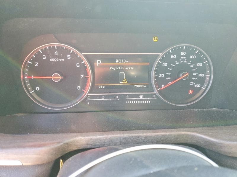 2022 KIA SORENTO S 9