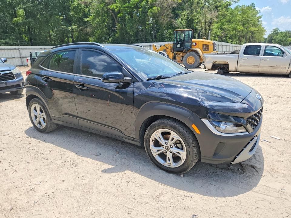 2023 HYUNDAI KONA SEL 4