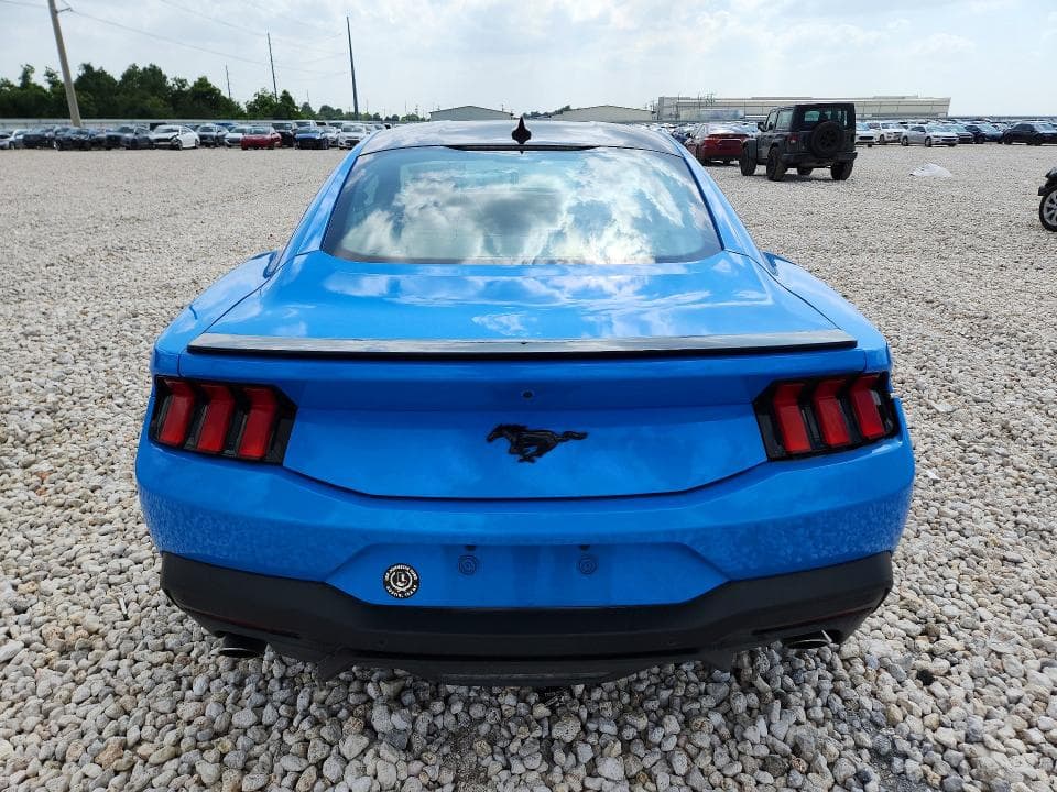 2024 FORD MUSTANG 6