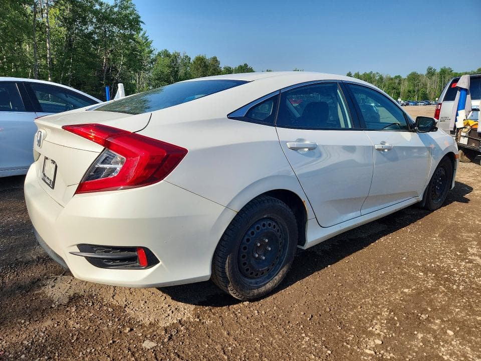 2017 HONDA CIVIC EX 3