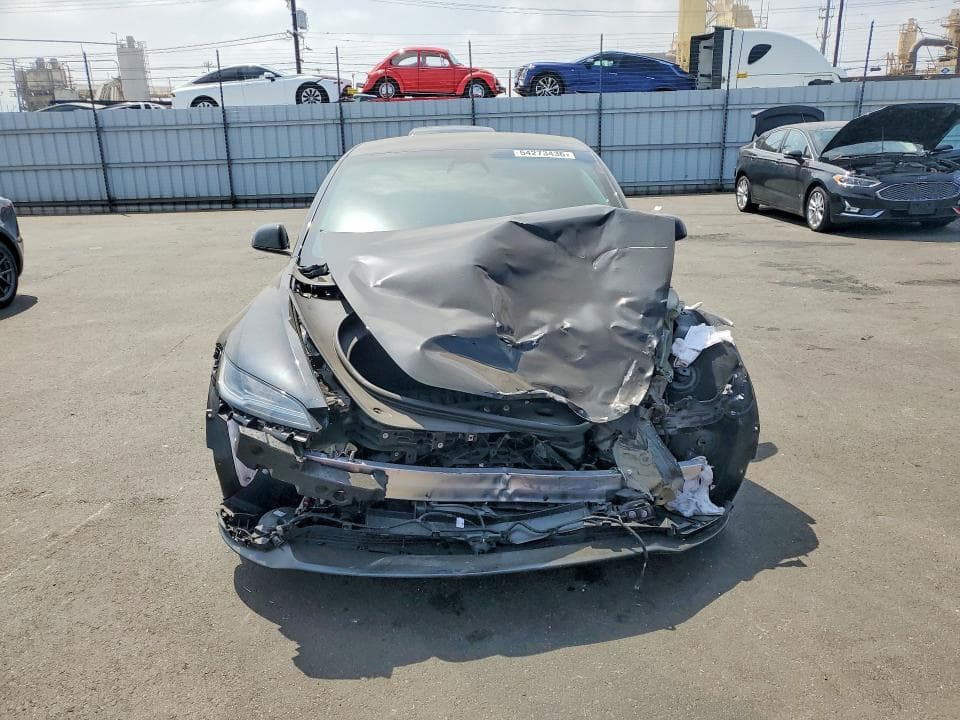2026 TESLA MODEL 3 5