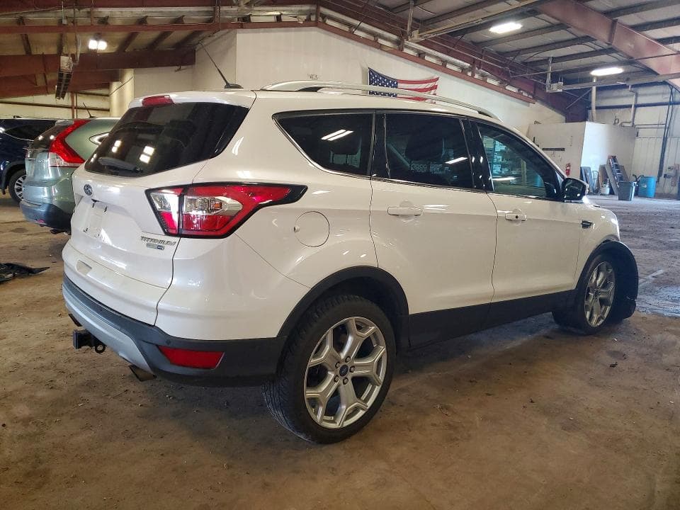 2017 FORD ESCAPE TITANIUM 3