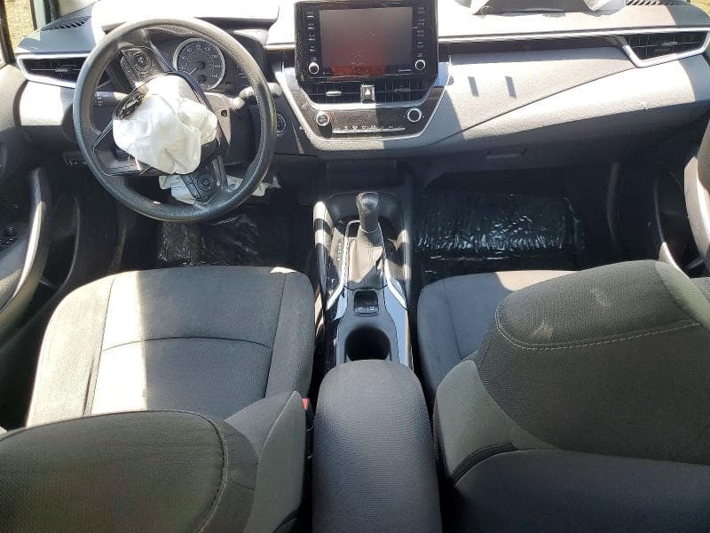 2022 TOYOTA COROLLA LE 8
