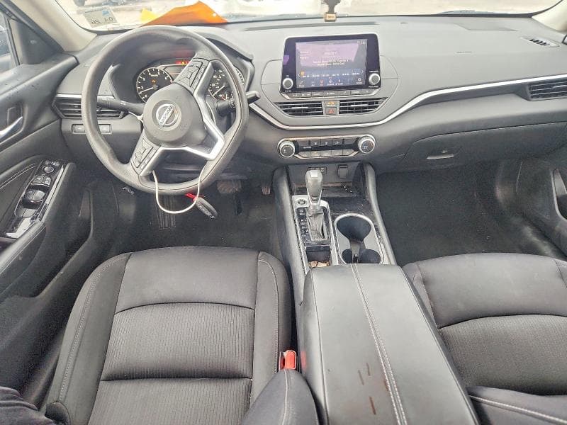 2021 NISSAN ALTIMA 8
