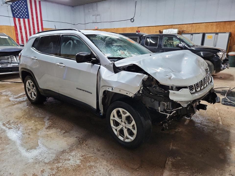 2024 JEEP COMPASS LATITUDE 4
