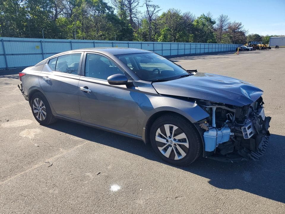 2023 NISSAN ALTIMA S 4