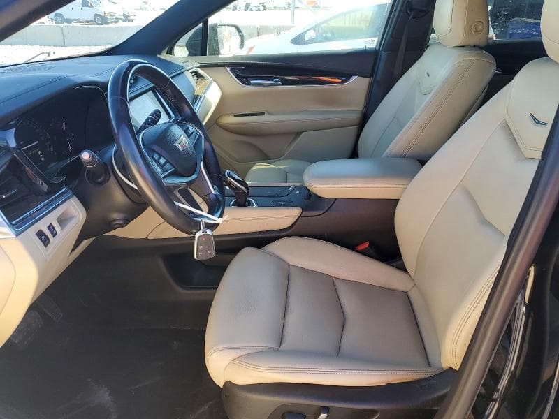 2017 CADILLAC XT5 7