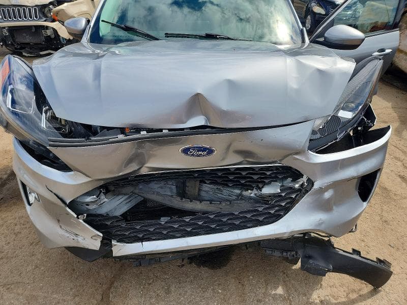 2021 FORD ESCAPE SEL 12