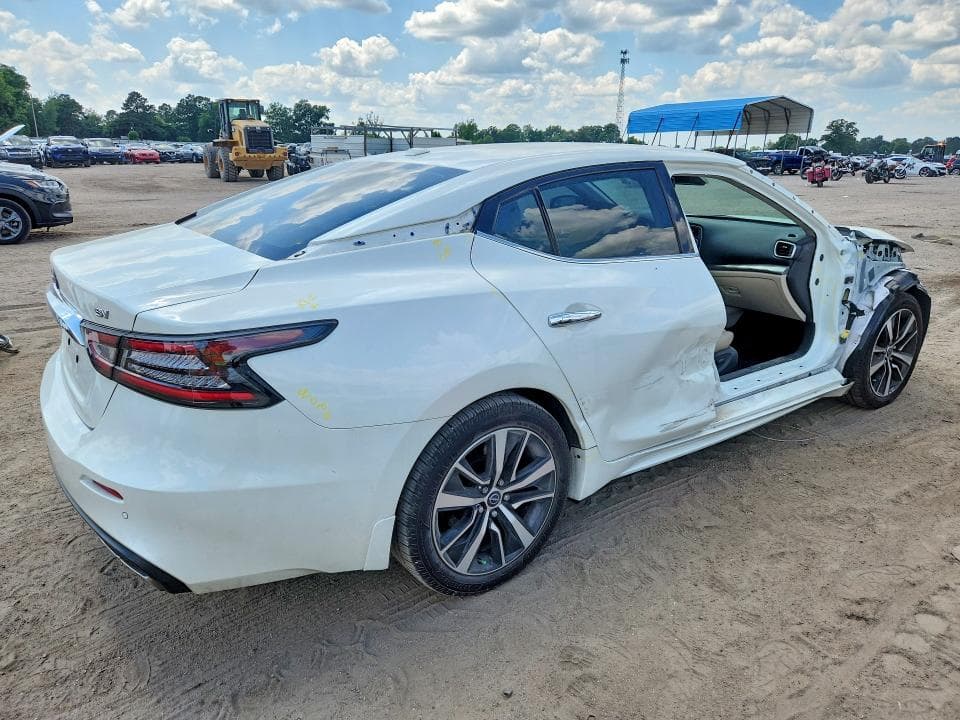 2023 NISSAN MAXIMA SV 3