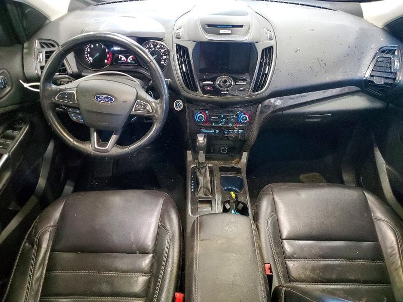 2017 FORD ESCAPE TITANIUM 8