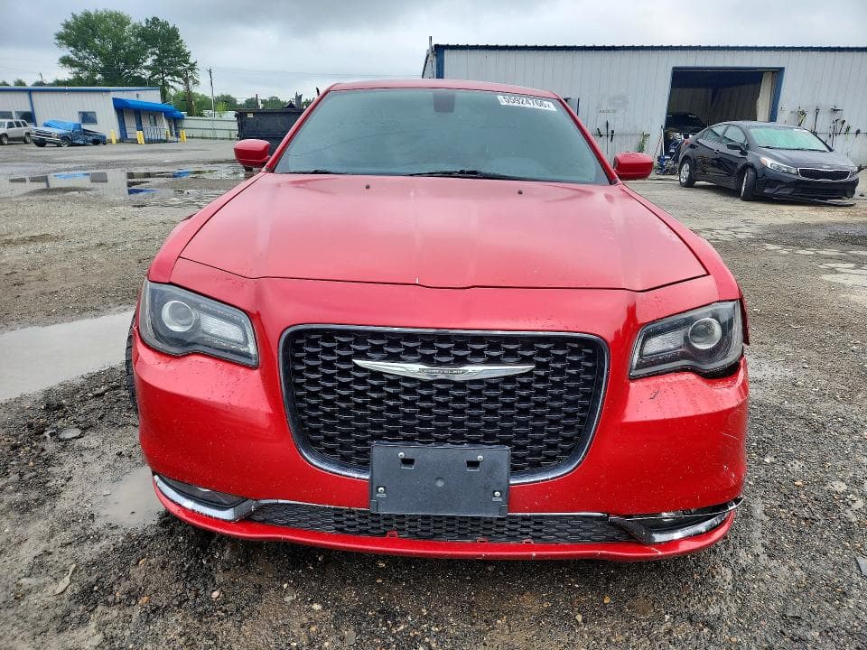 2017 CHRYSLER 300 S 5
