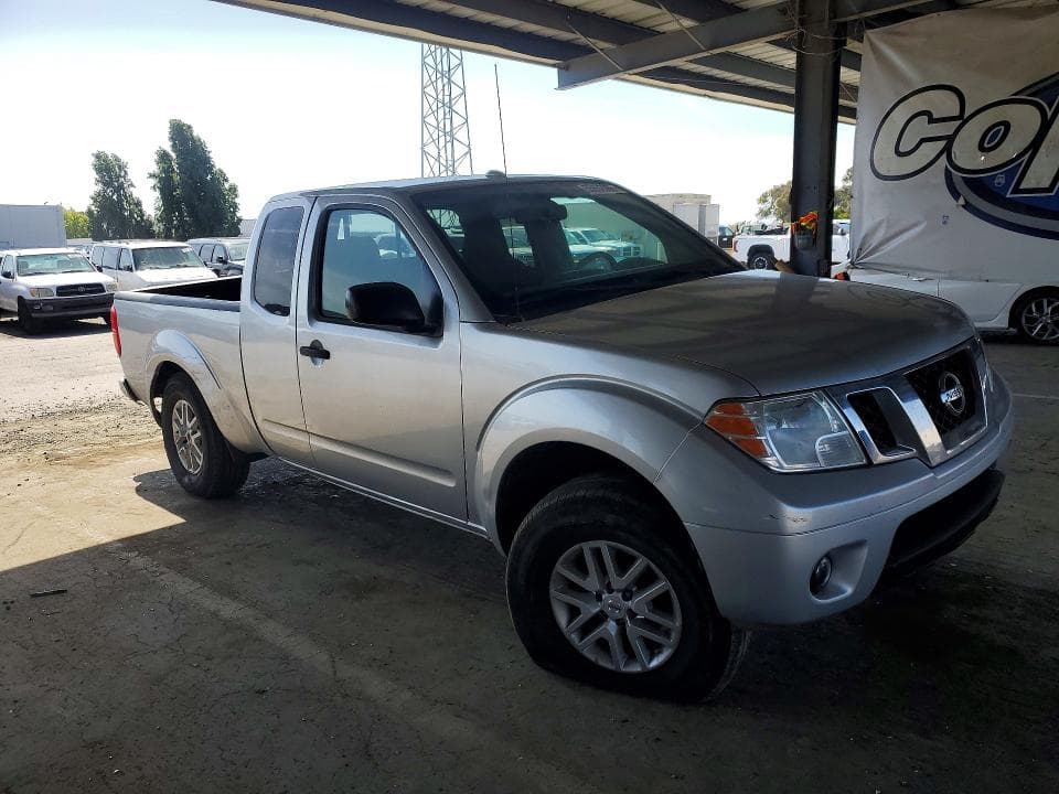 2017 NISSAN FRONTIER SV V6 4