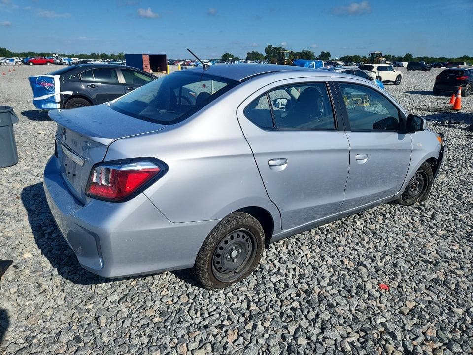 2024 MITSUBISHI MIRAGE G4 ES 3