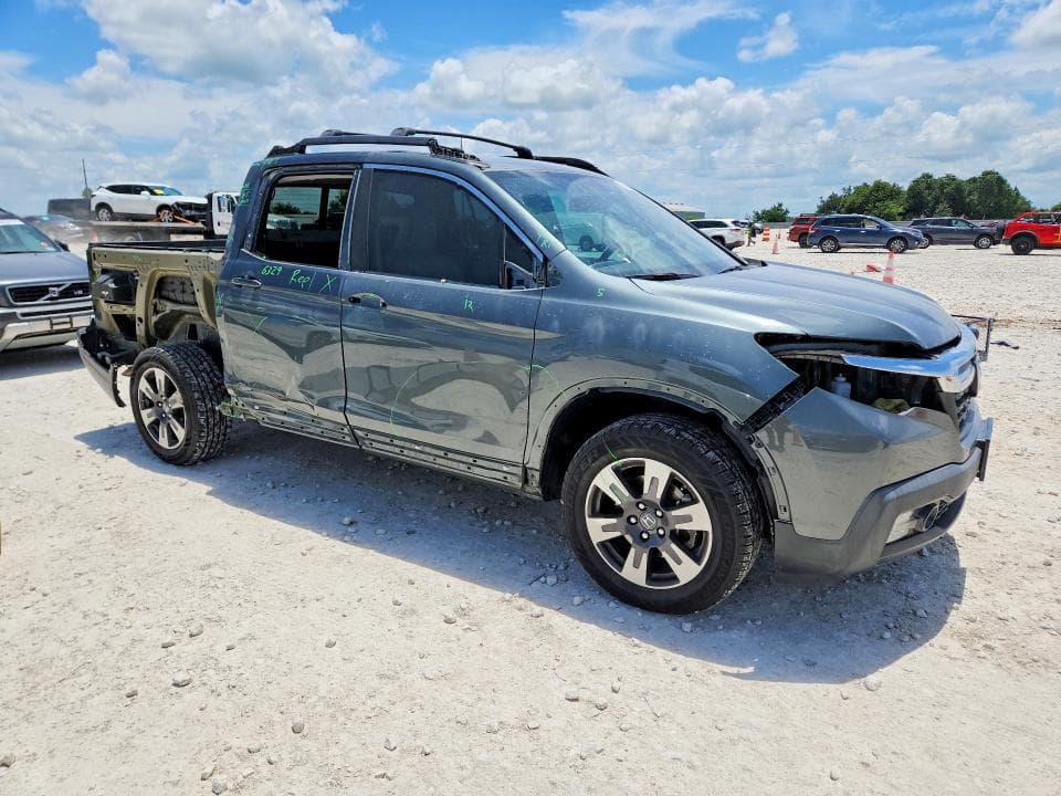 2019 HONDA RIDGELINE 8