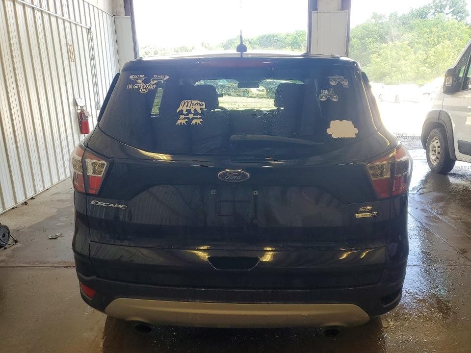 2017 FORD ESCAPE SE 6