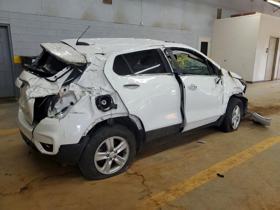 2019 CHEVROLET TRAX 1LT 3