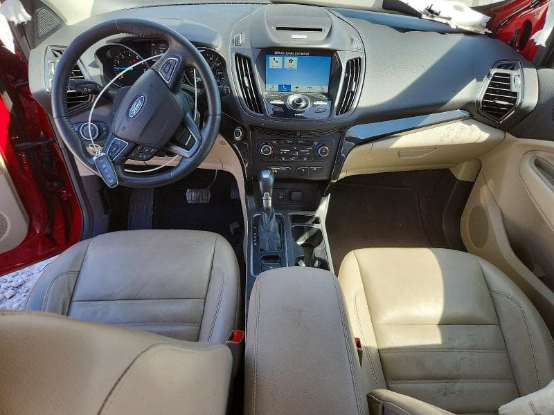 2017 FORD ESCAPE TITANIUM 8