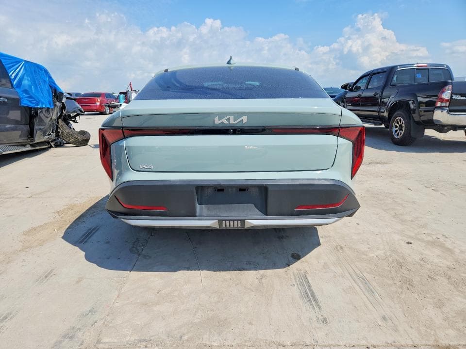 2025 KIA K4 LXS 6