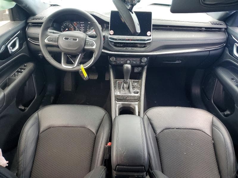 2025 JEEP COMPASS LATITUDE 8