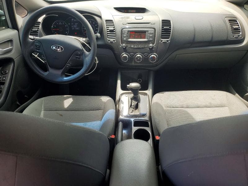 2017 KIA FORTE LX 8