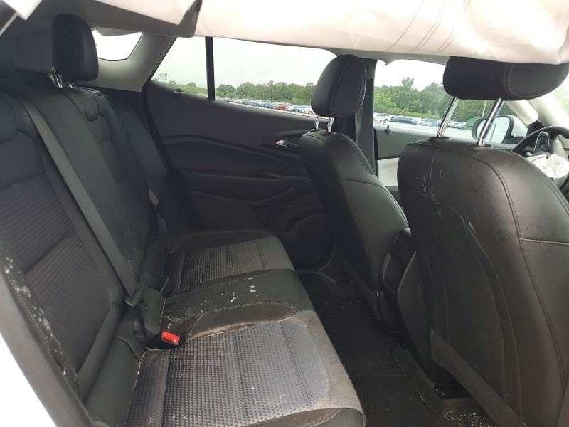 2025 CHEVROLET TRAX 1LT 10